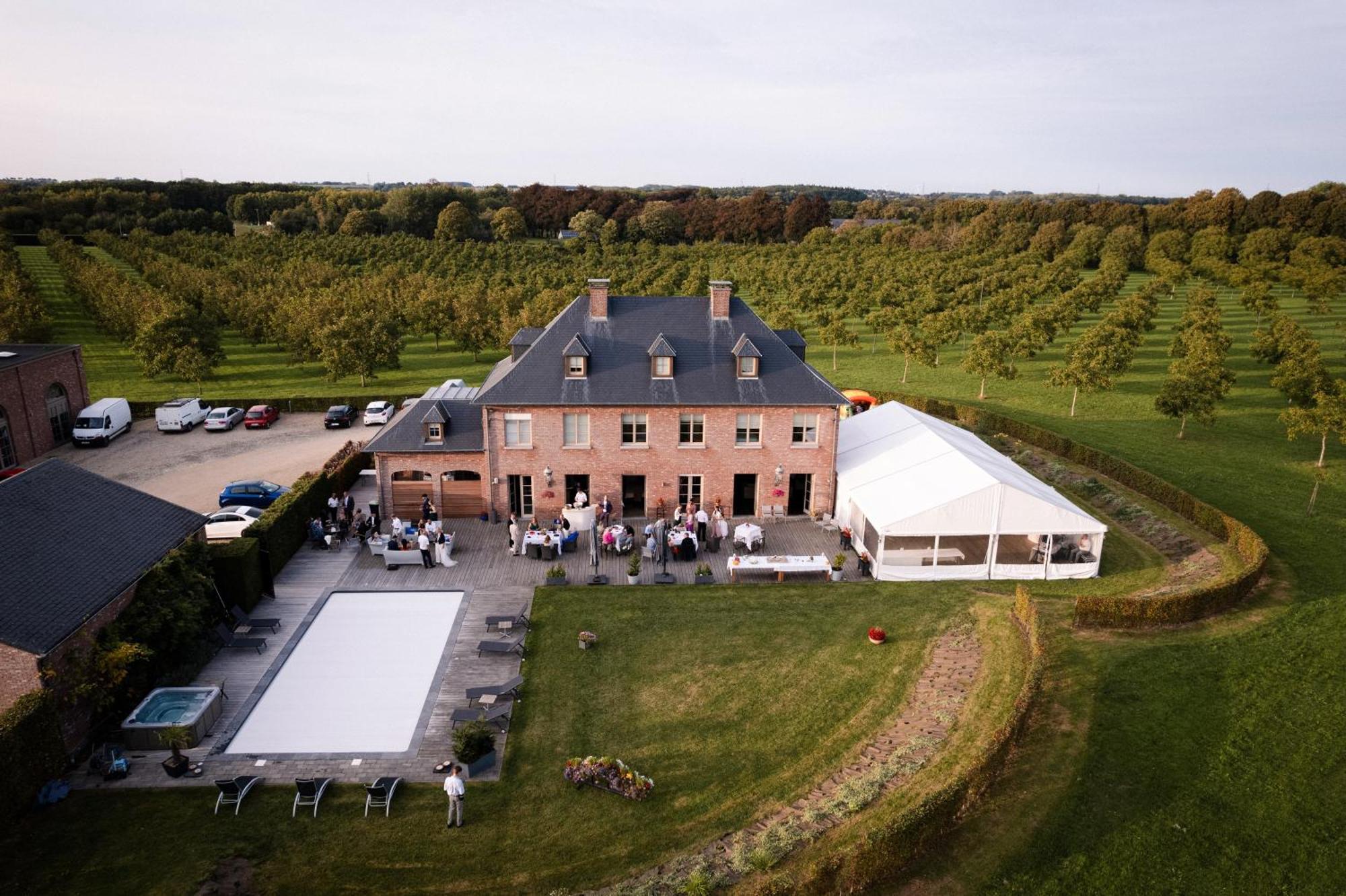 Domaine De La Noiseraie Rhisnes Buitenkant foto